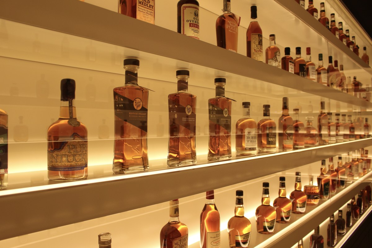 fullsizeoutput_1976d