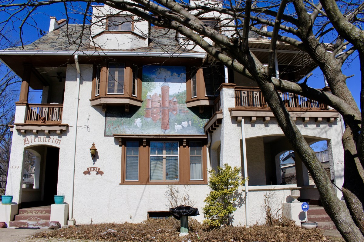 fullsizeoutput_19b80