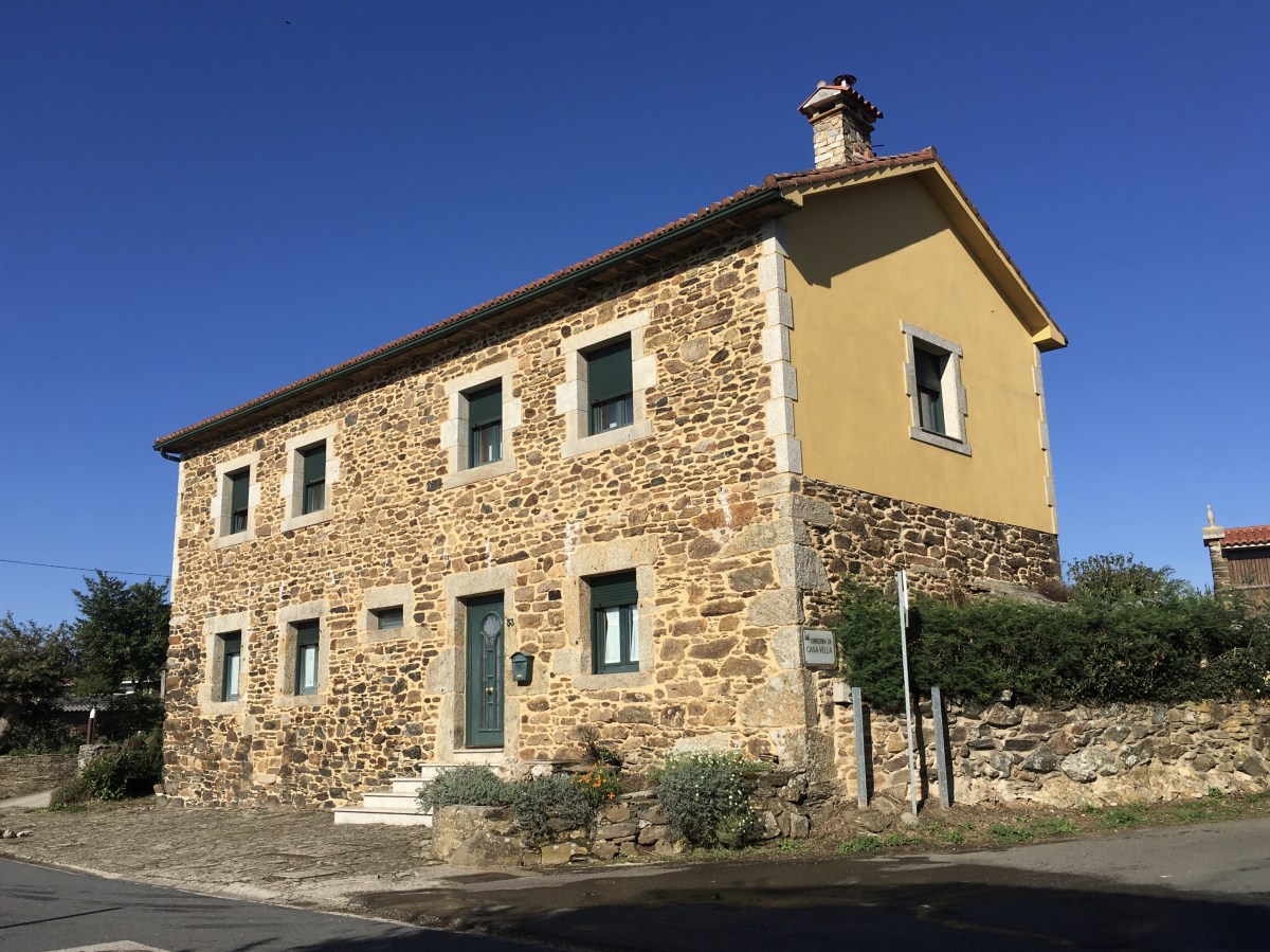 fullsizeoutput_1b4bf