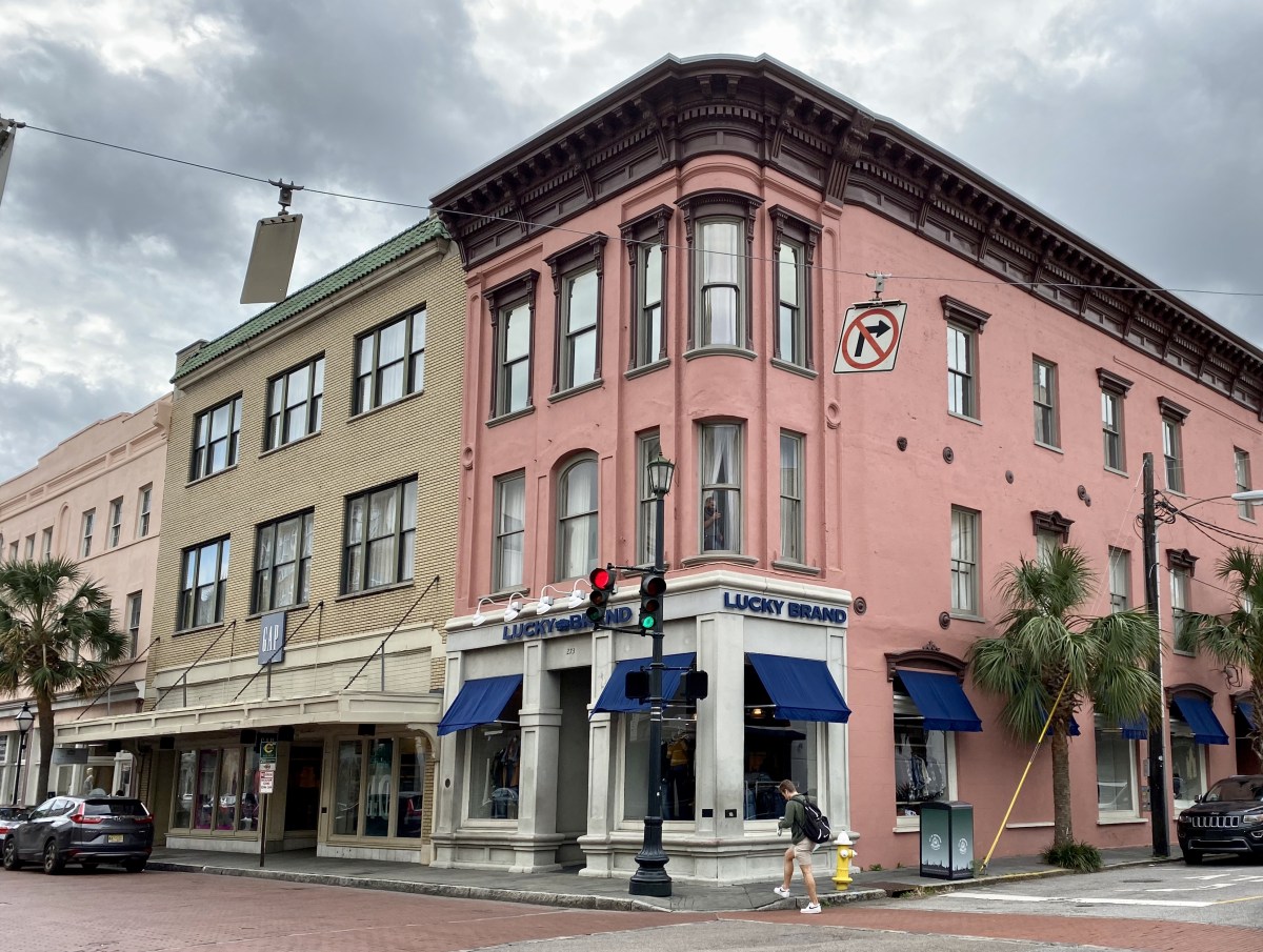 fullsizeoutput_1e125