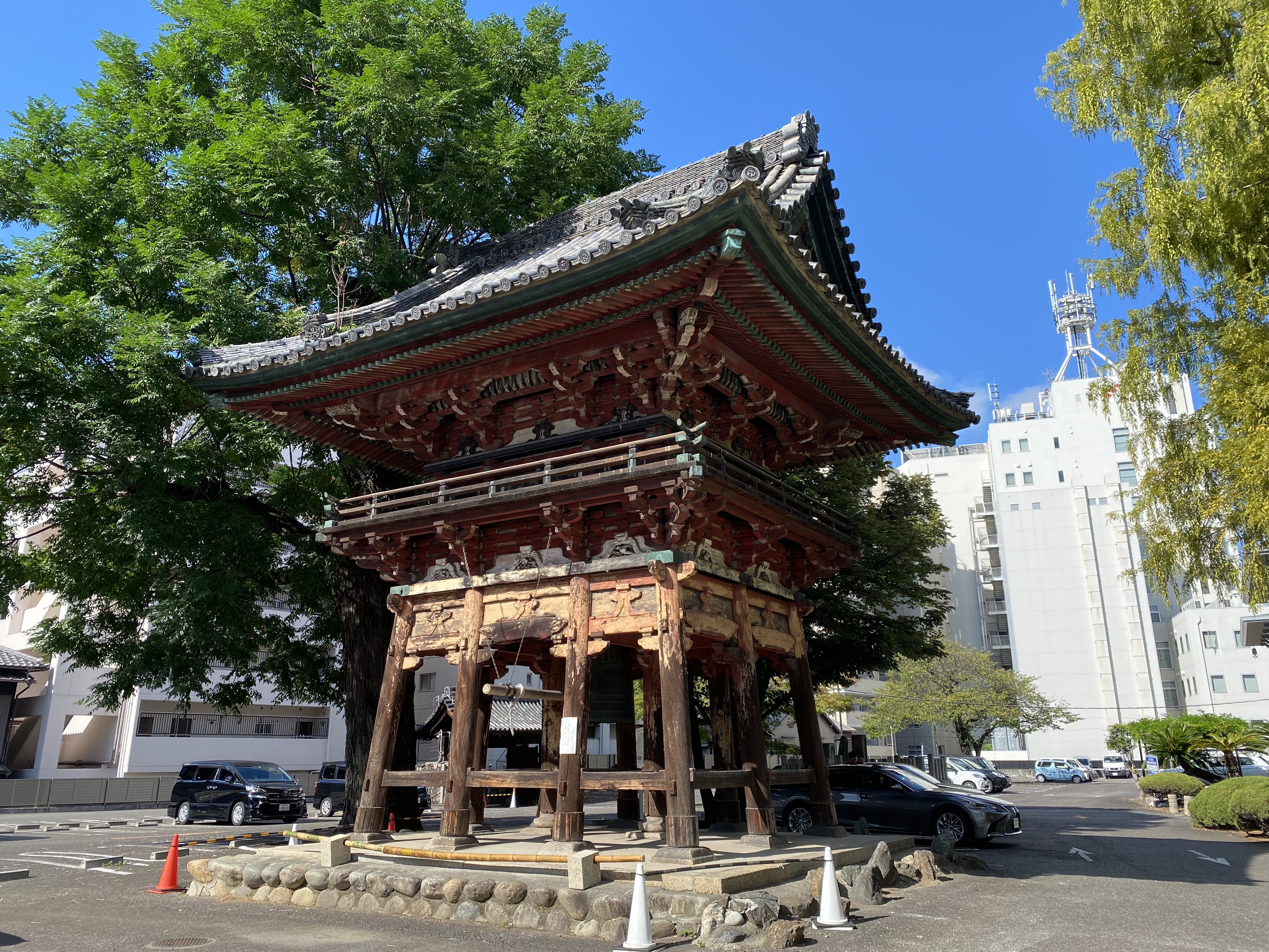 IktugMbBRraYBfuowd5InQ